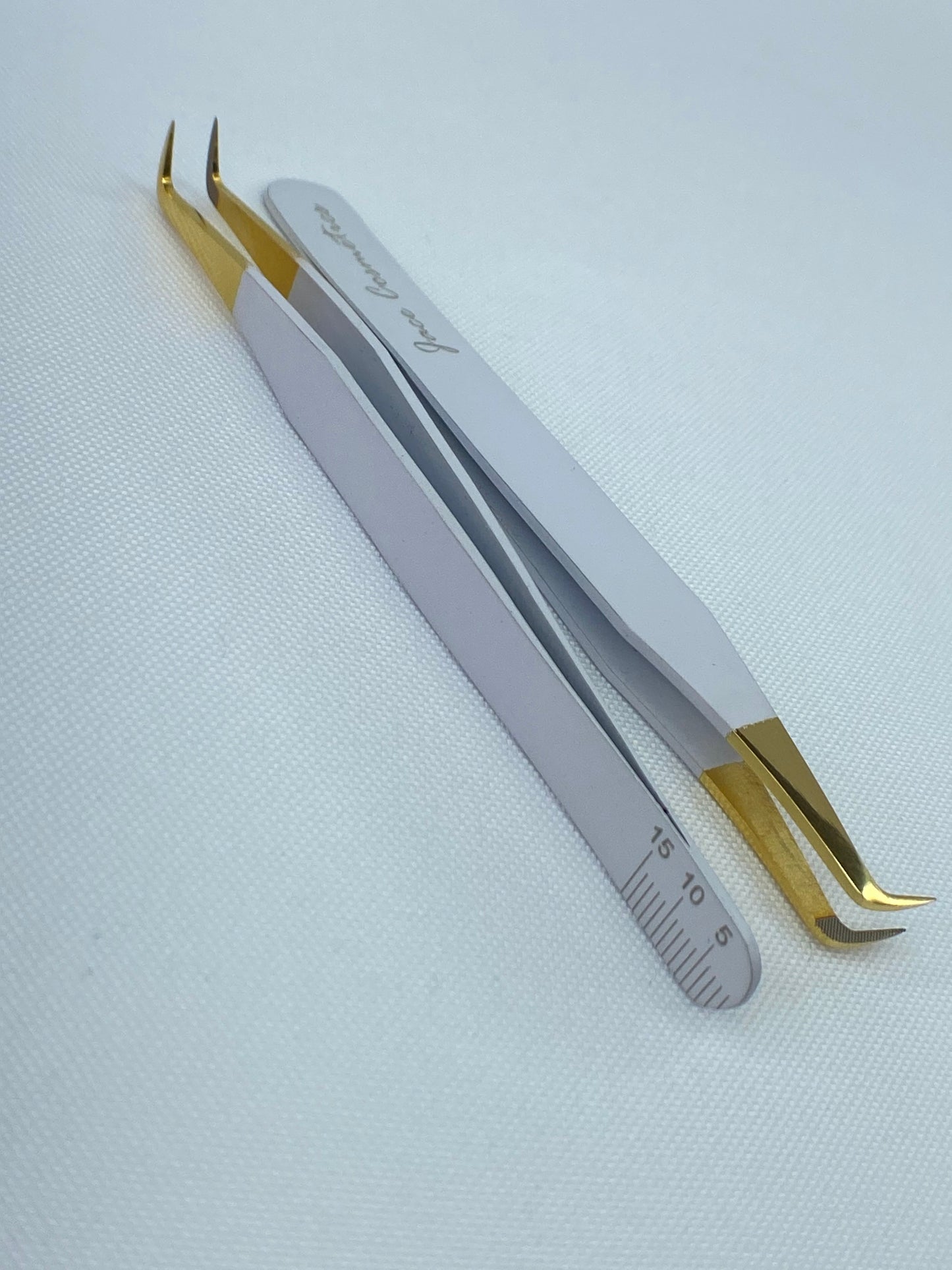 90L White and Gold-Micro Grip Tweezer